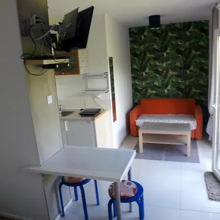 Fuer Zwei Und Kind Apartment